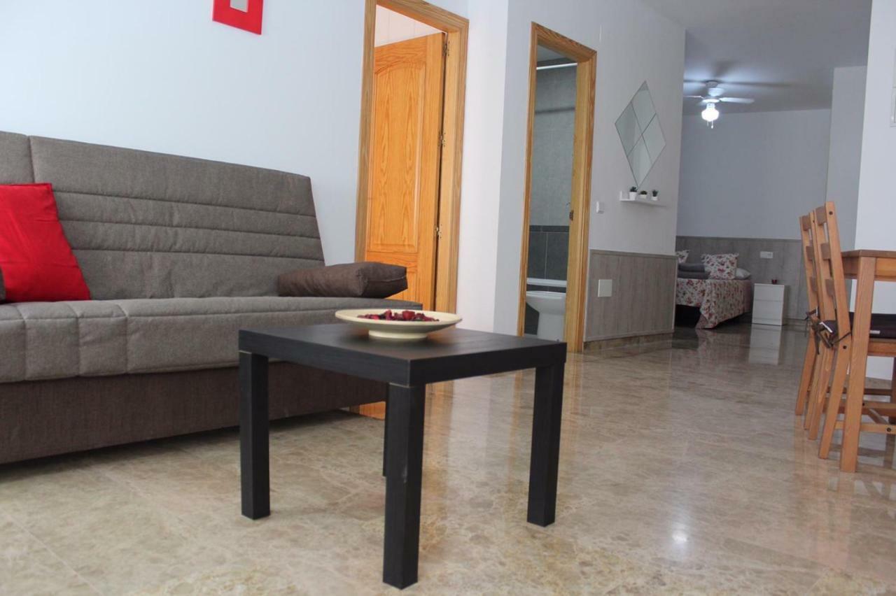 Amazing And Clean Studio Very Close To City Center Malaga Bagian luar foto