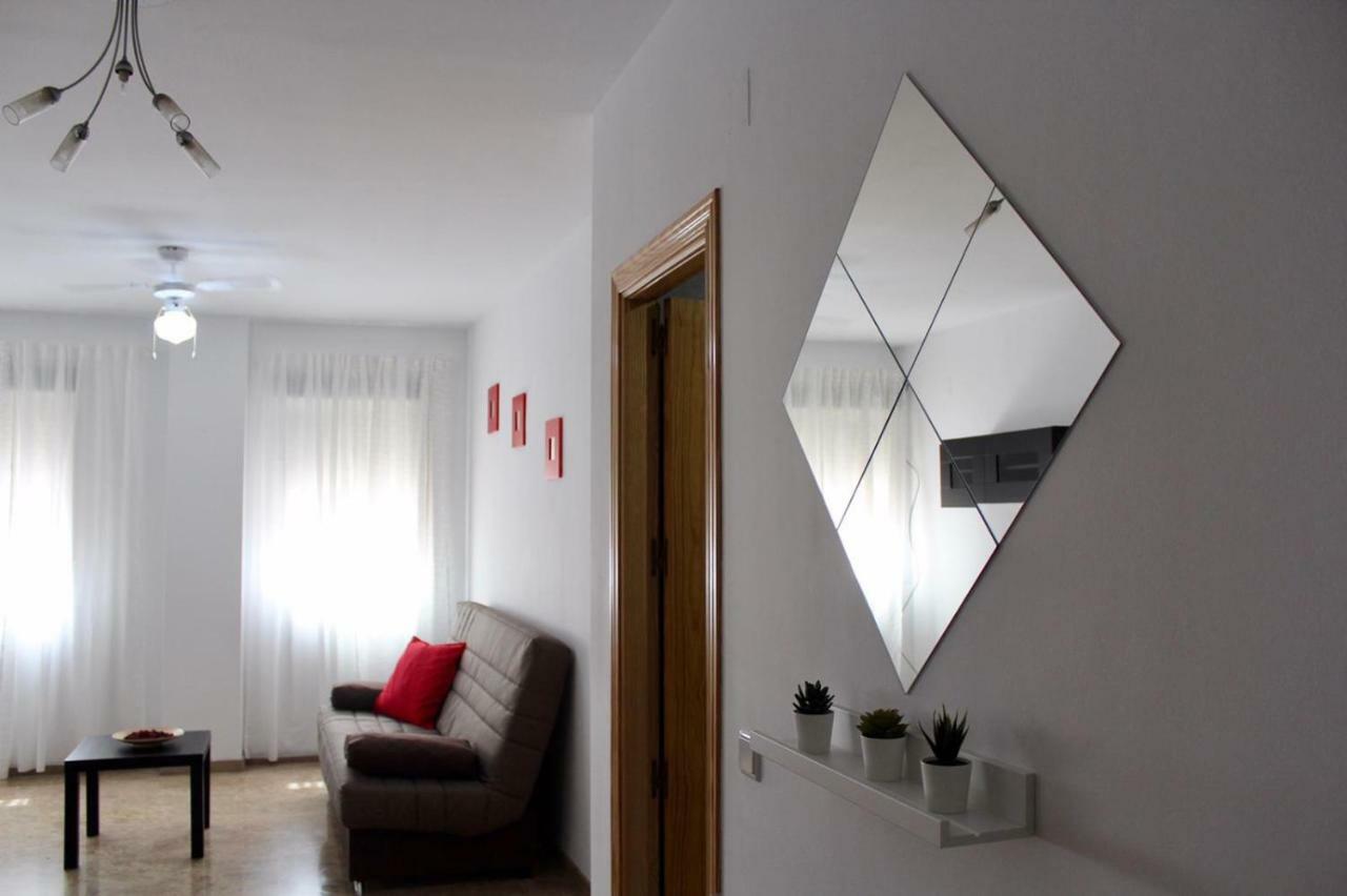 Amazing And Clean Studio Very Close To City Center Malaga Bagian luar foto