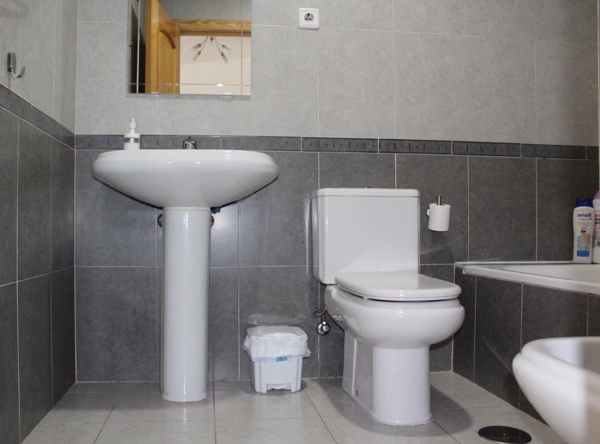 Amazing And Clean Studio Very Close To City Center Malaga Bagian luar foto