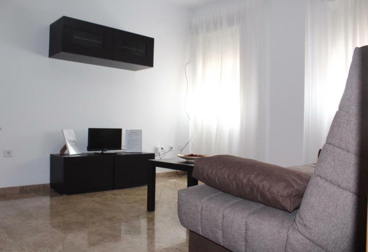 Amazing And Clean Studio Very Close To City Center Malaga Bagian luar foto
